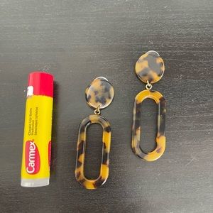J crew tortoise resin earrings.